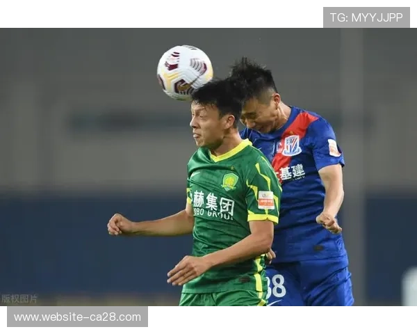 岳鑫为浙江队效力十年，离队标志边路换血开始